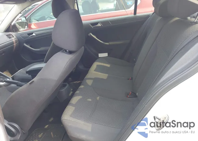 3VW2K7AJ0CM348706: 42885462