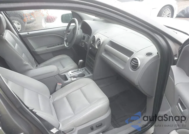 1FMZK05145GA49196: 42885486