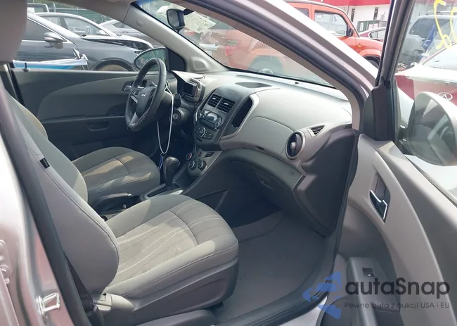 1G1JC5SG5D4251445: 42885552