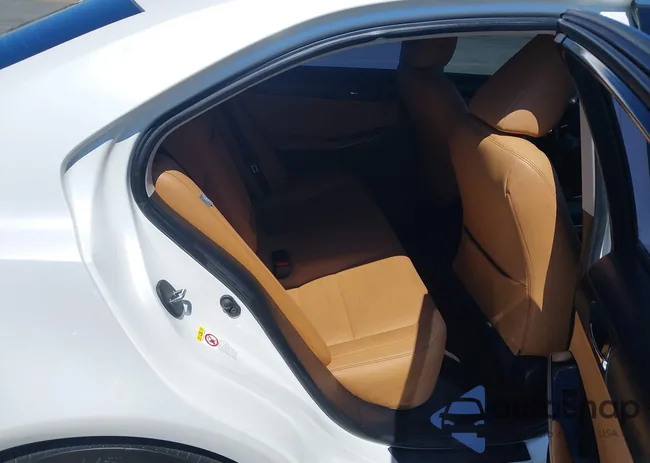 JTHBA1D21J5081570: 42885647