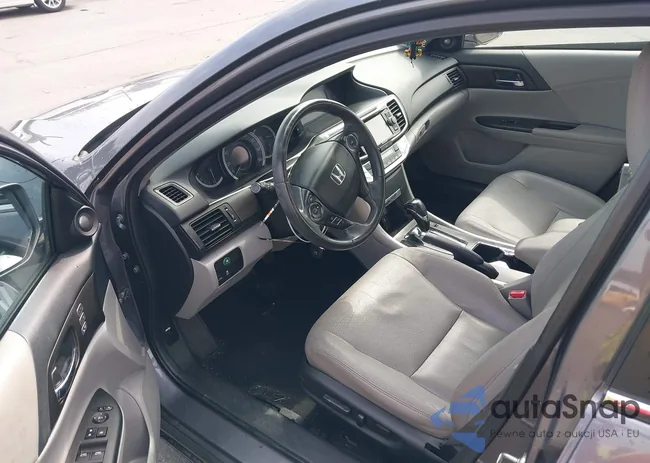 1HGCR2F88EA221036: 42885683