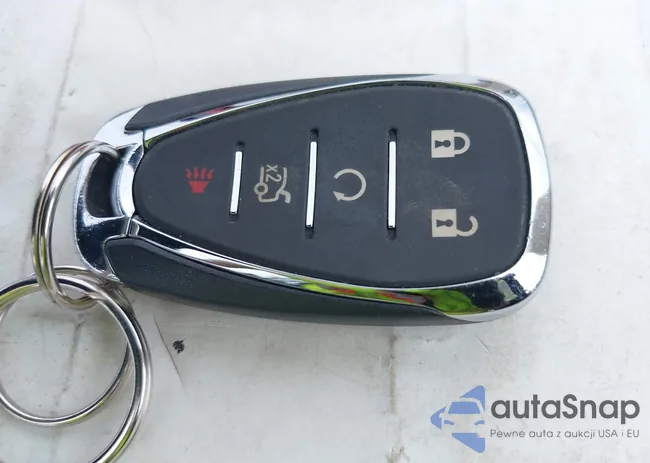 1G1BE5SM6J7188774: 42886776