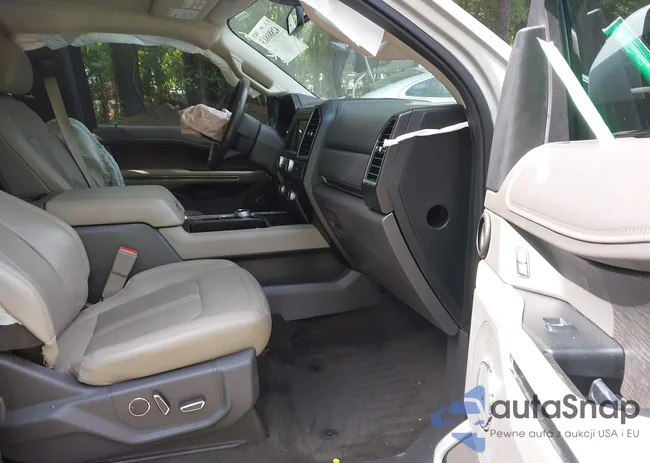 1FMJK1KT4JEA58611: 42886813