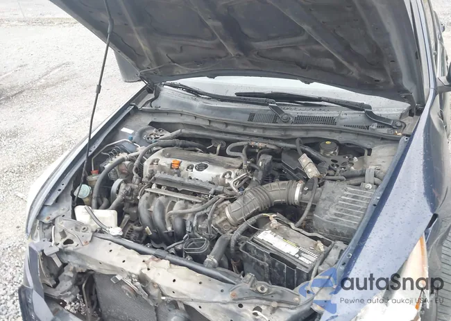 1HGCP2F81AA025763: 42886963