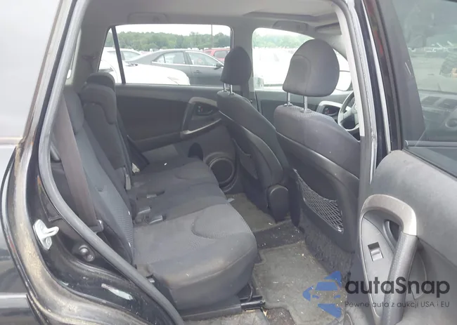 JTMBD32V976034209: 42887039