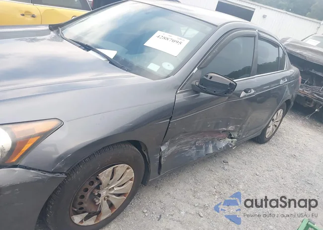 1HGCP2F37CA228129: 42887095