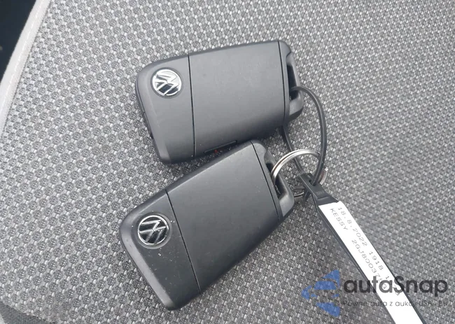 3VVDX7B24PM319835: 42887121