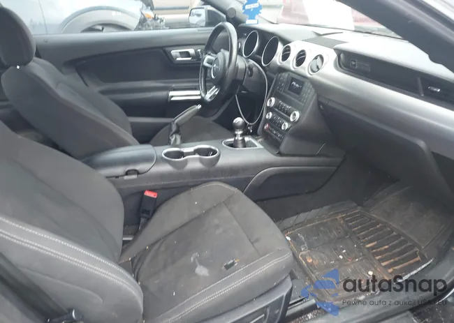 1FA6P8CF1L5117815: 42887178