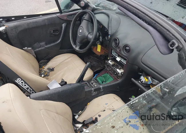 JM1NB3535X0131696: 42887205