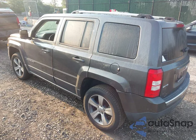 1C4NJRFB4GD558162: 42887232