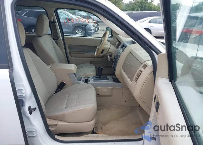 1FMCU9D7XCKB95235: 42887311