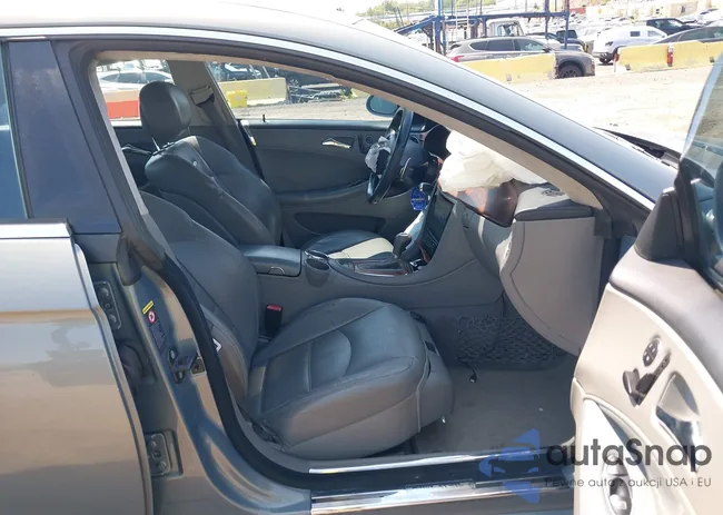 WDDDJ77X17A099366: 42886417