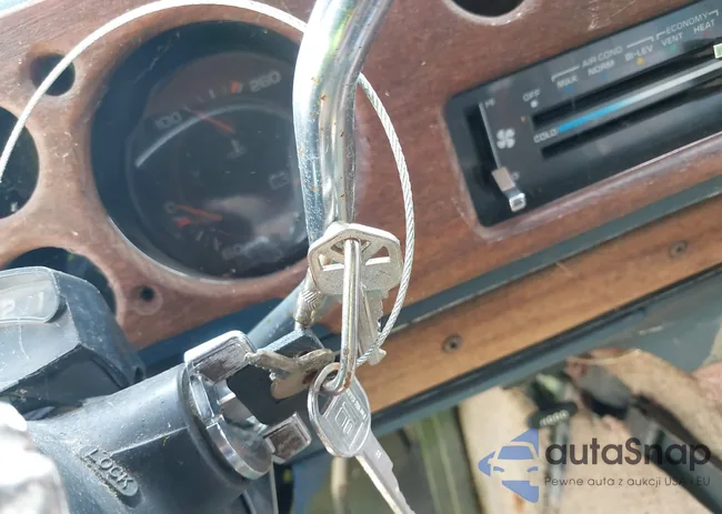 1GDEG25HXG7520103: 42886560