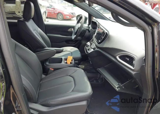 2C4RC1BG7SR584131: 42886564