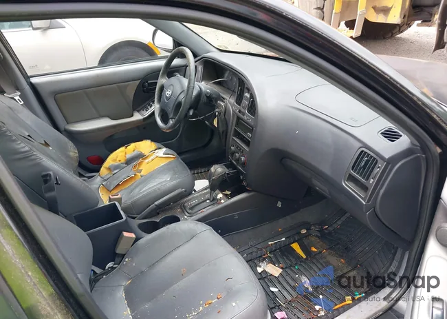 KMHDN56DX5U152020: 42887997