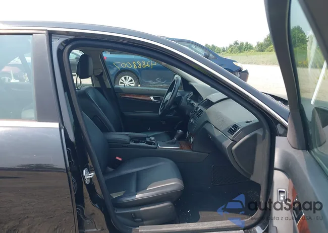 WDDGF81X69R050326: 42888007