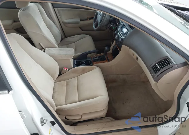 1HGCM56614A074670: 42888020