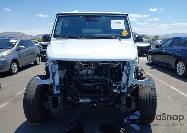 W1NWM0AB3SX025993: 42888021