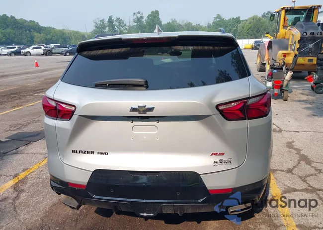 3GNKBKRS5MS574473: 42888076