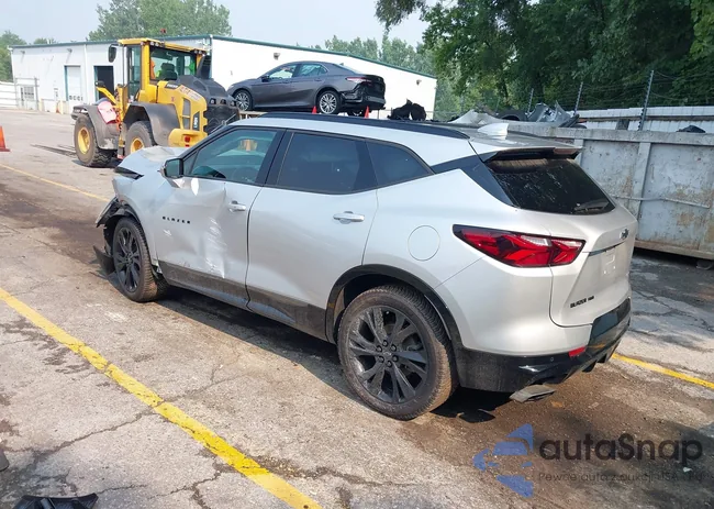 3GNKBKRS5MS574473: 42888076