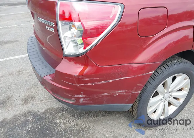 JF2SHAEC3DH405353: 42888086