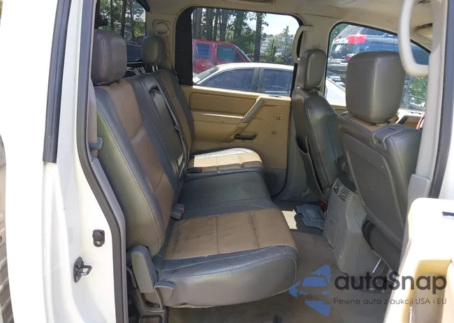 1N6AA07B14N529438: 42888115