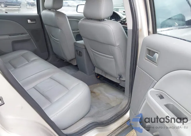 1FAFP24186G172058: 42888150