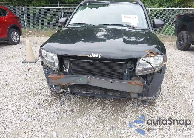 1C4NJCBBXGD803159: 42888203