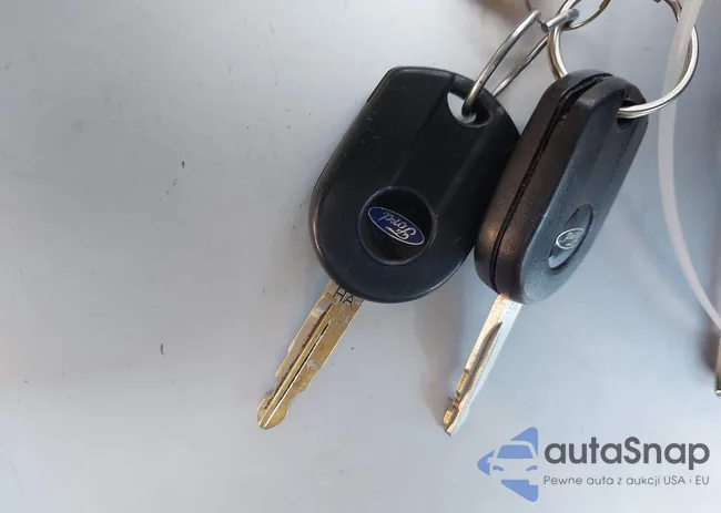 3FAHP0JA0CR450652: 42888293