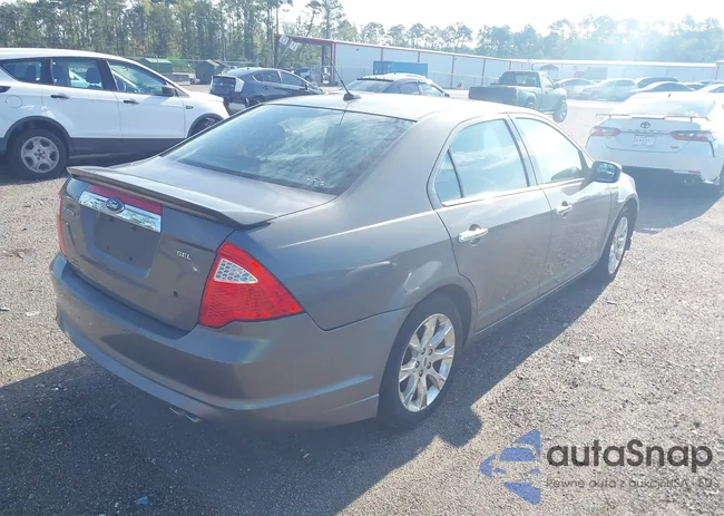 3FAHP0JA0CR141800: 42887338