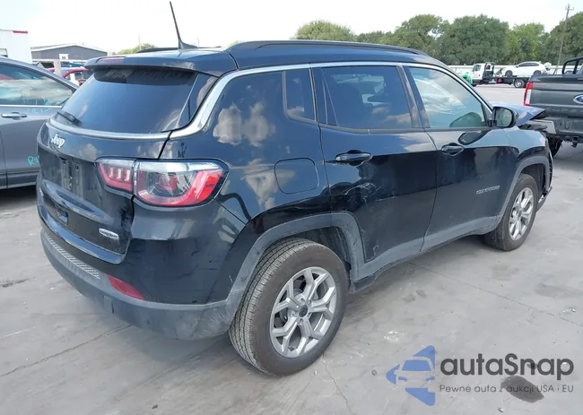 3C4NJDBN3ST529564: 42887341