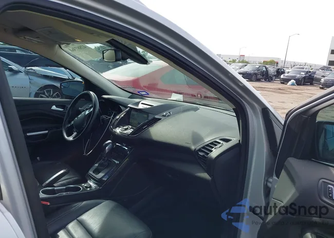 1FMCU0J91GUB70915: 42887360