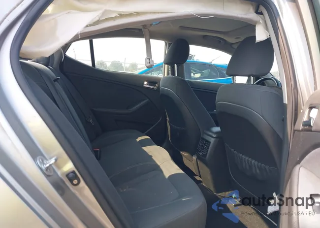 KNAGM4AD3C5023949: 42887412