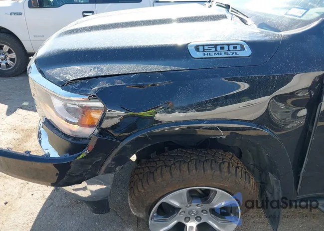 1C6SRFJT4KN546016: 42887418