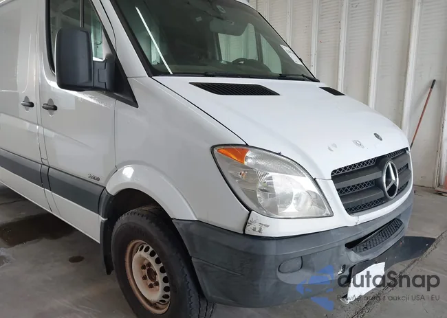 WD3PE8CB2C5696485: 42887490