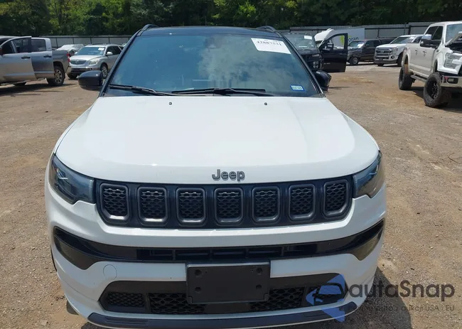 3C4NJDCN0PT515241: 42887531