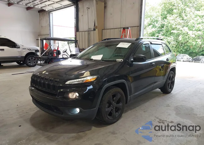 1C4PJLCB5GW229761: 42887595