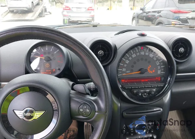 WMWZC5C54FWP43072: 42887614