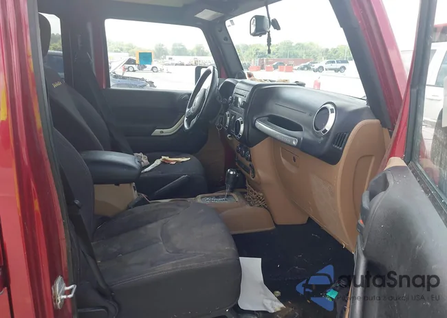 1C4BJWEG5DL513344: 42887690