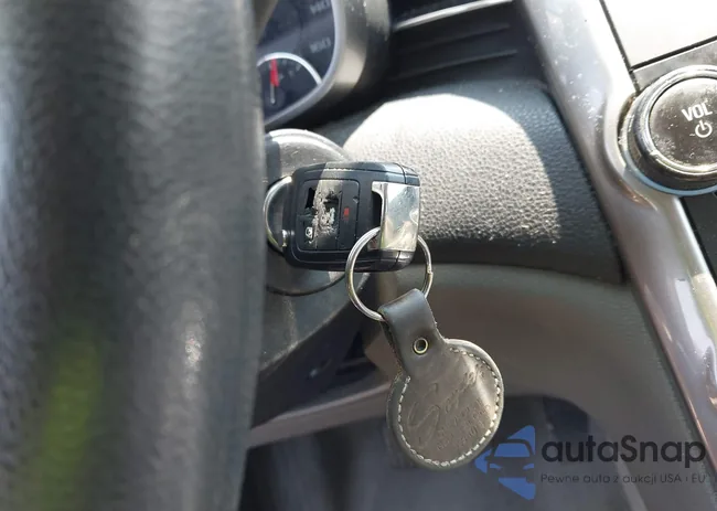 1G11B5SL8FF121957: 42887695