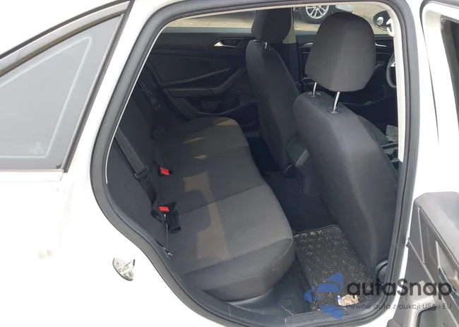 3VWN57BU3KM006212: 42887702