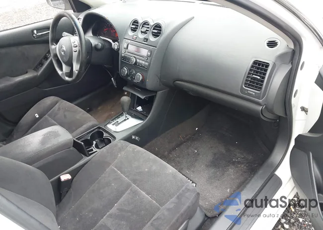 1N4AL21E38C264864: 42888735