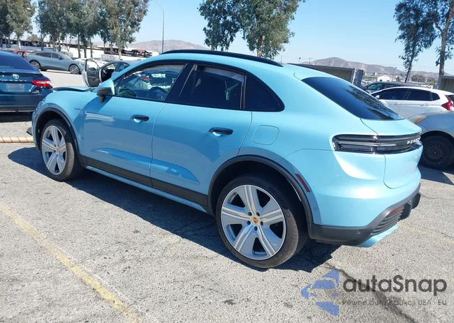 WP1AA2XA6RL001544: 42889035