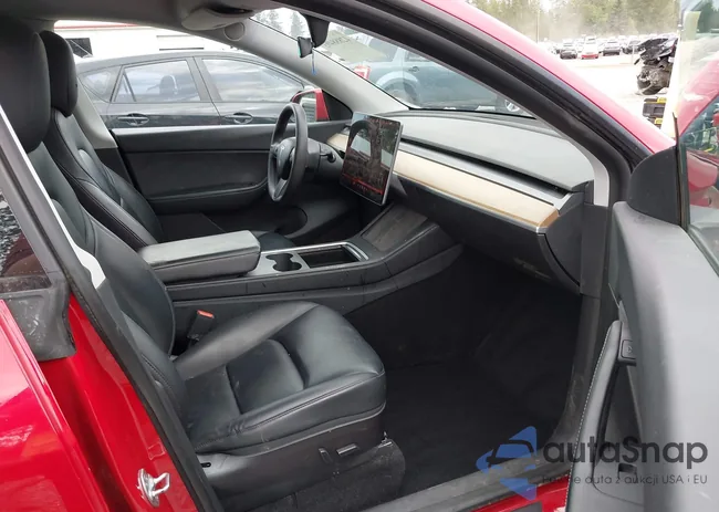 5YJYGDEE9MF203809: 42888493