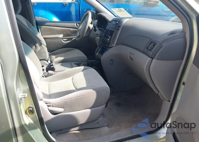 5TDKK4CC6AS320647: 42890112