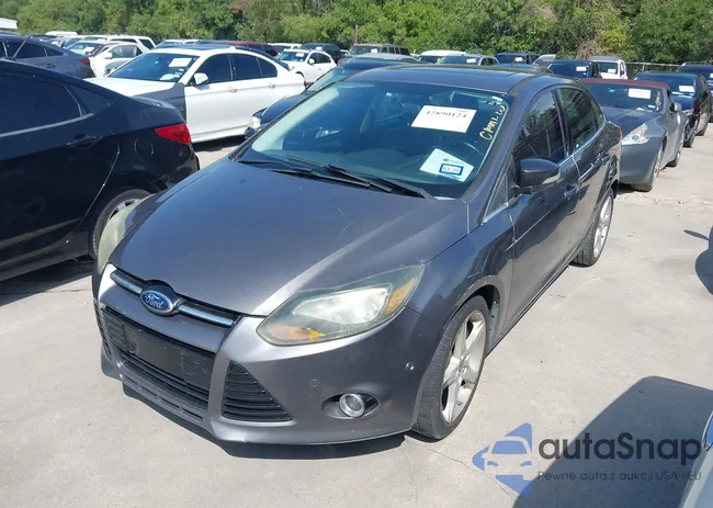 1FADP3J20DL189239: 42890124