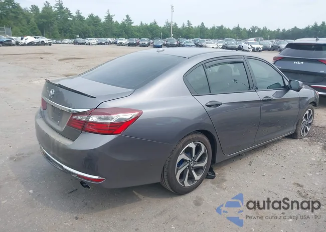 1HGCR2F80HA032515: 42890208