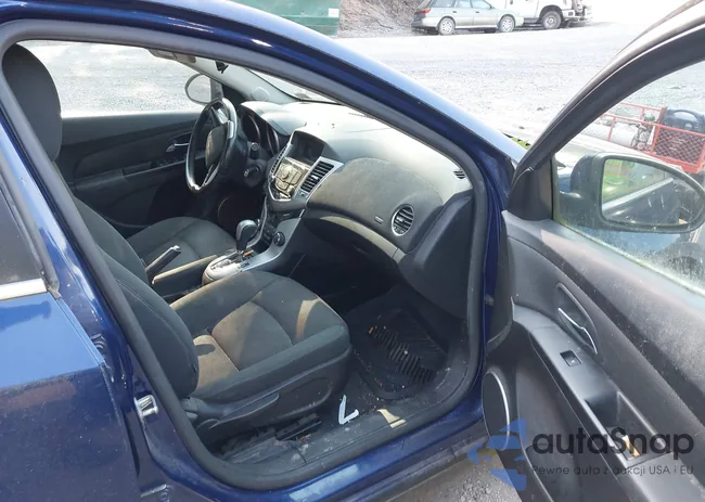 1G1PF5SC7C7173729: 42890252