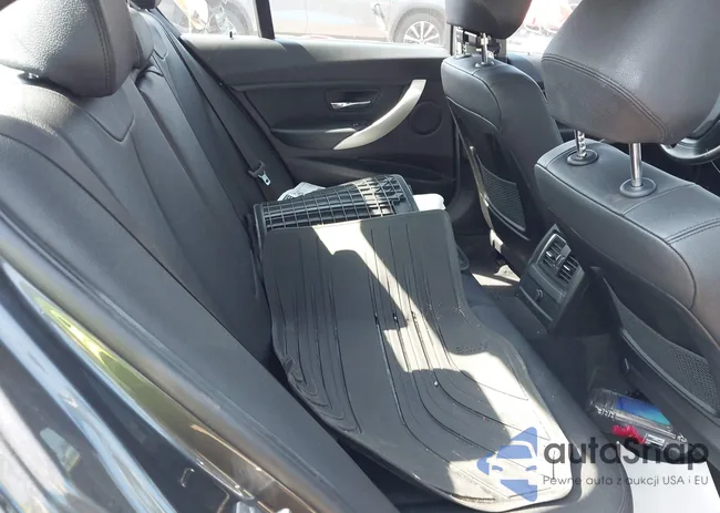 WBA8A3C51JA489431: 42890256