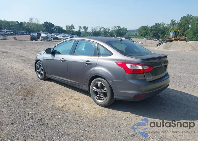 1FADP3F26EL379959: 42890283